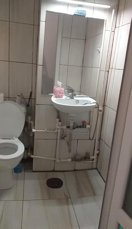 Apartament Garsoniera Buzău Zewnętrze zdjęcie