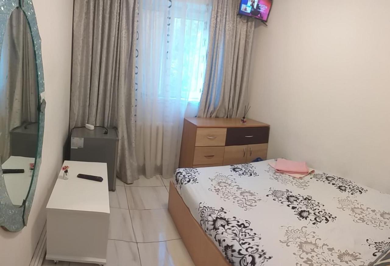 Apartament Garsoniera Buzău Zewnętrze zdjęcie