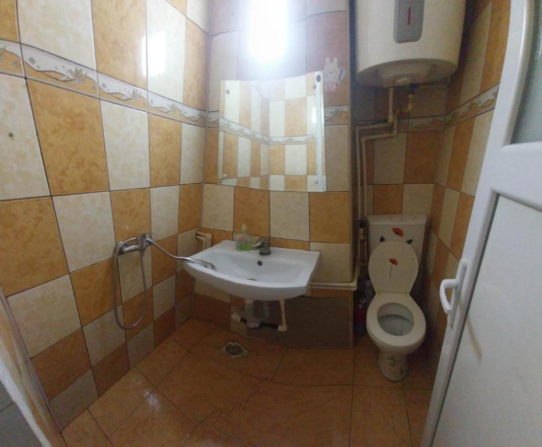 Apartament Garsoniera Buzău Zewnętrze zdjęcie